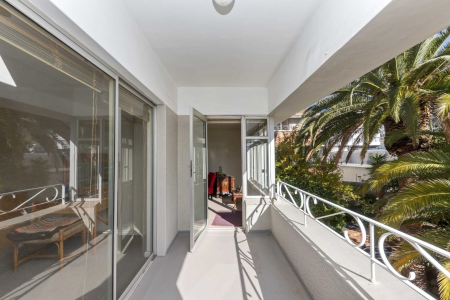 2 Bedroom Property for Sale in Green Point Western Cape